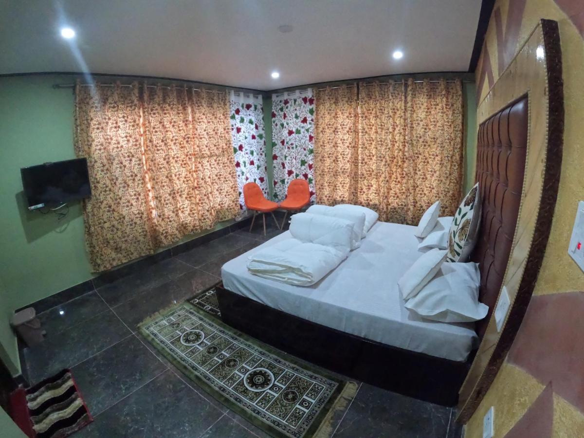 Hotel Seven Pahalgām Extérieur photo