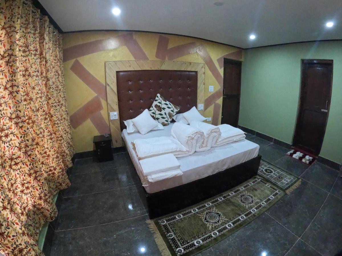 Hotel Seven Pahalgām Extérieur photo